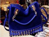 Bolsa em Rebites Azul Royal